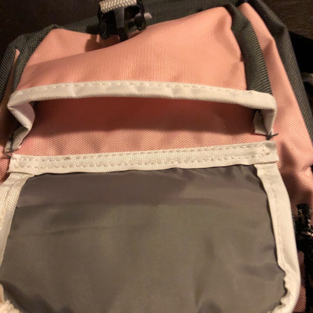 Day runner backpack - Picture 6 of 8